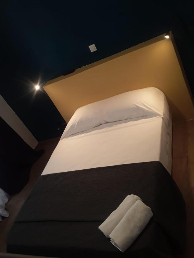 Hotel Residence De Bruxelles Париж Екстериор снимка