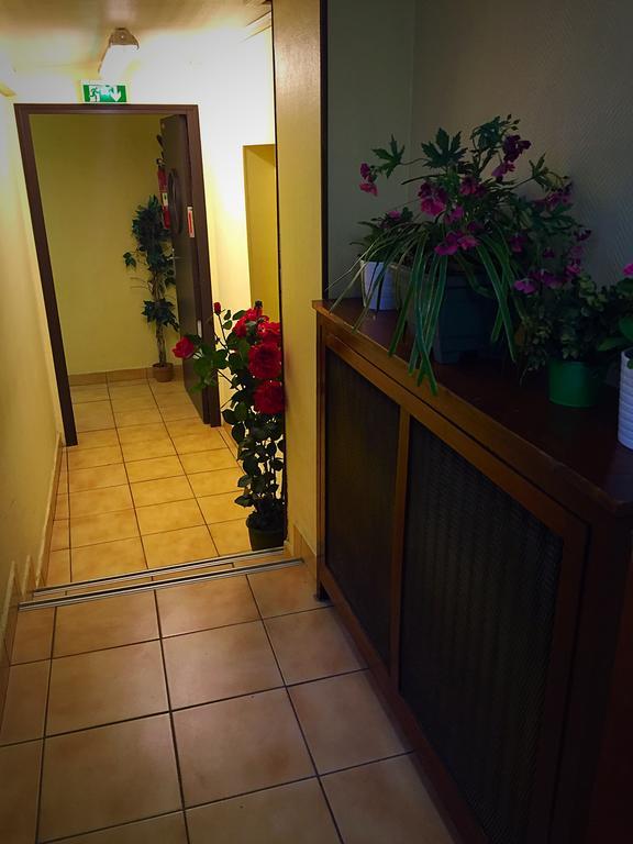 Hotel Residence De Bruxelles Париж Екстериор снимка