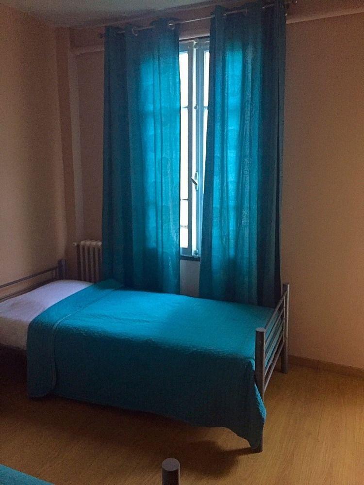 Hotel Residence De Bruxelles Париж Екстериор снимка
